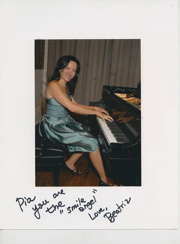 Magazine cover featuring Dr. Pia Lieb cosmetic dentistry — 27